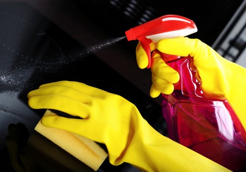 Move-out deep cleaning for a Hampstead property